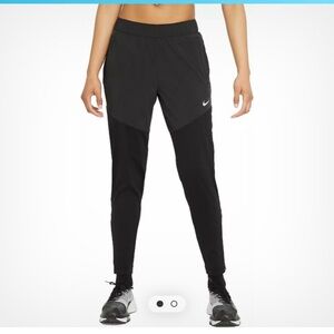 Nike Dri-FIT Essential Running Pant